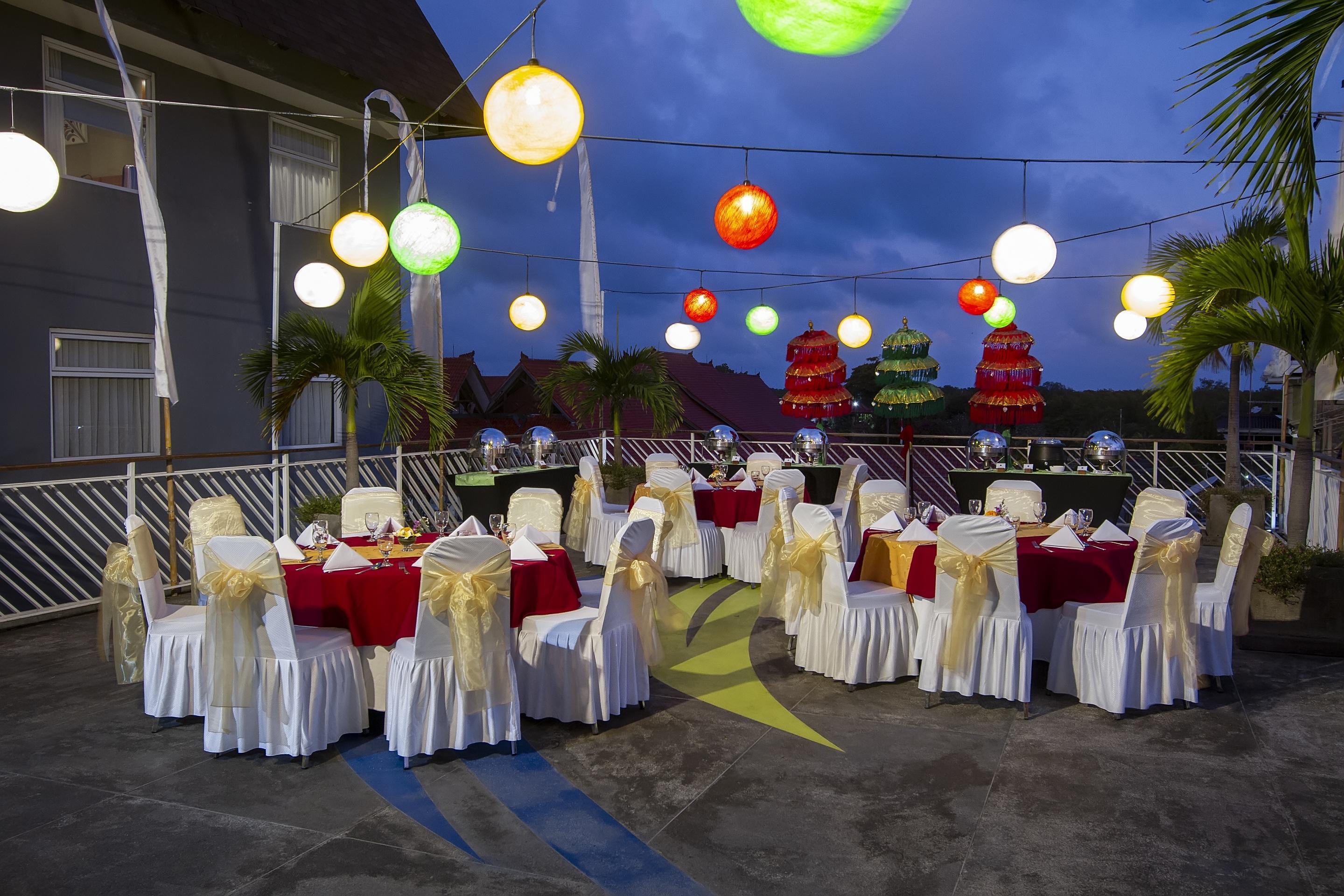 קוטה לומבוק Primebiz Hotel Kuta מראה חיצוני תמונה