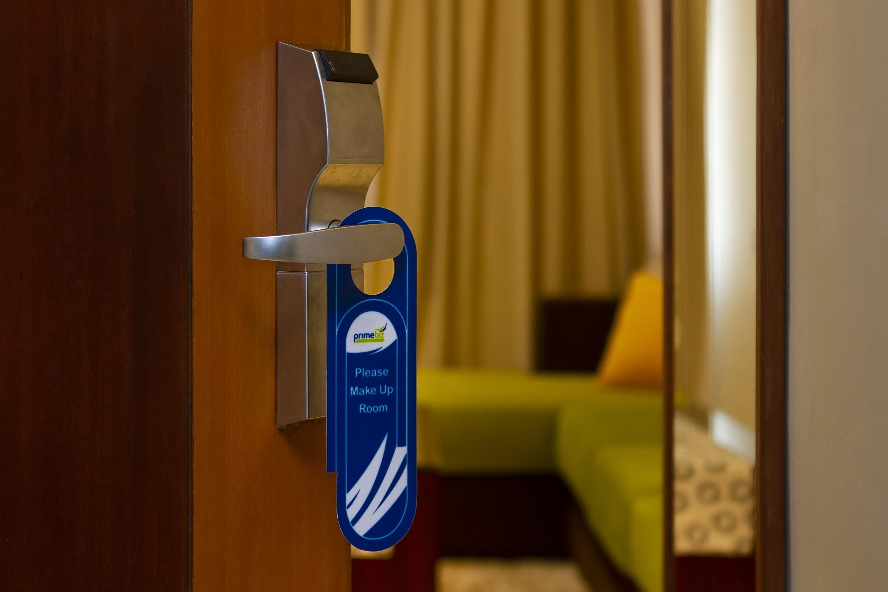 קוטה לומבוק Primebiz Hotel Kuta מראה חיצוני תמונה