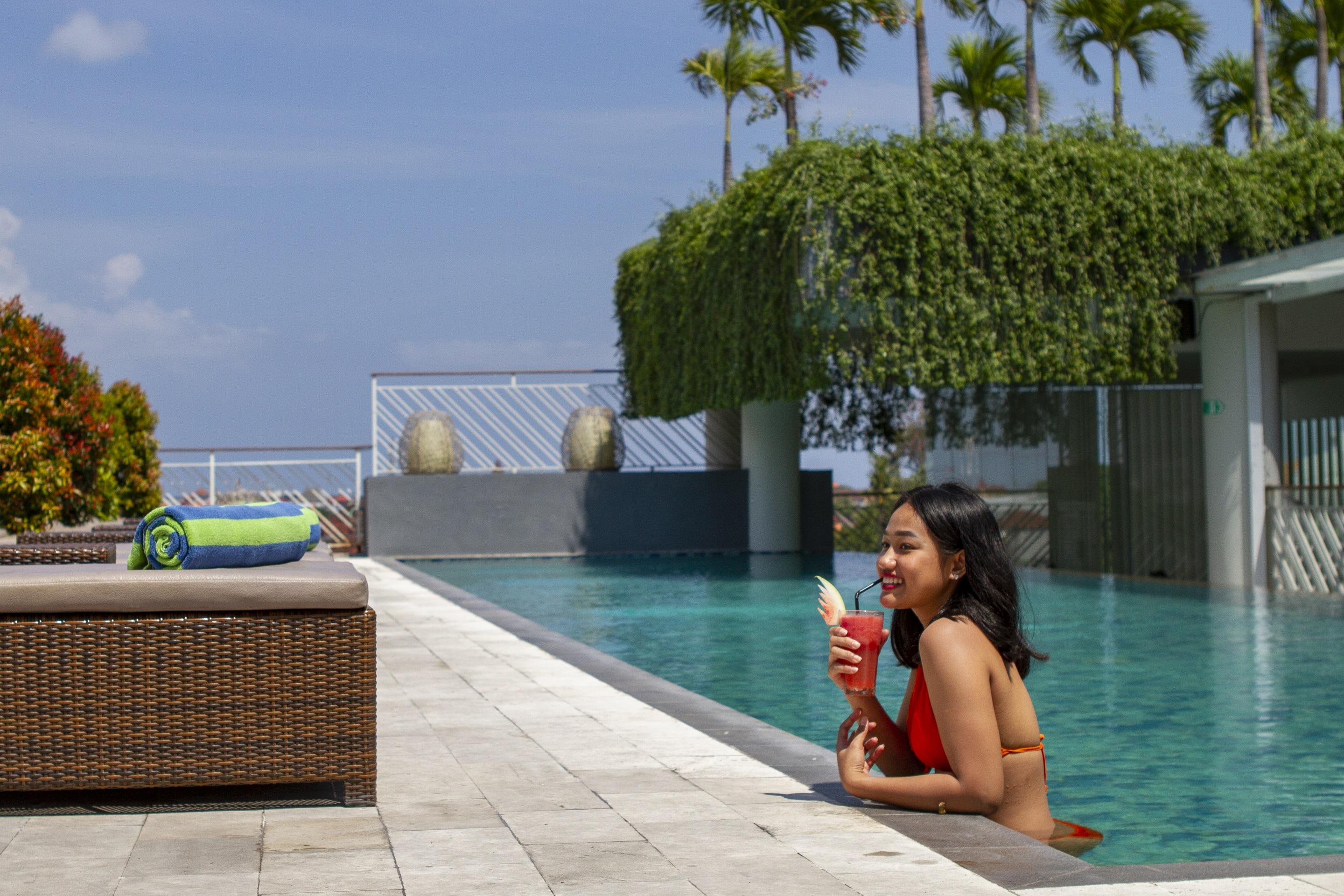 קוטה לומבוק Primebiz Hotel Kuta מראה חיצוני תמונה