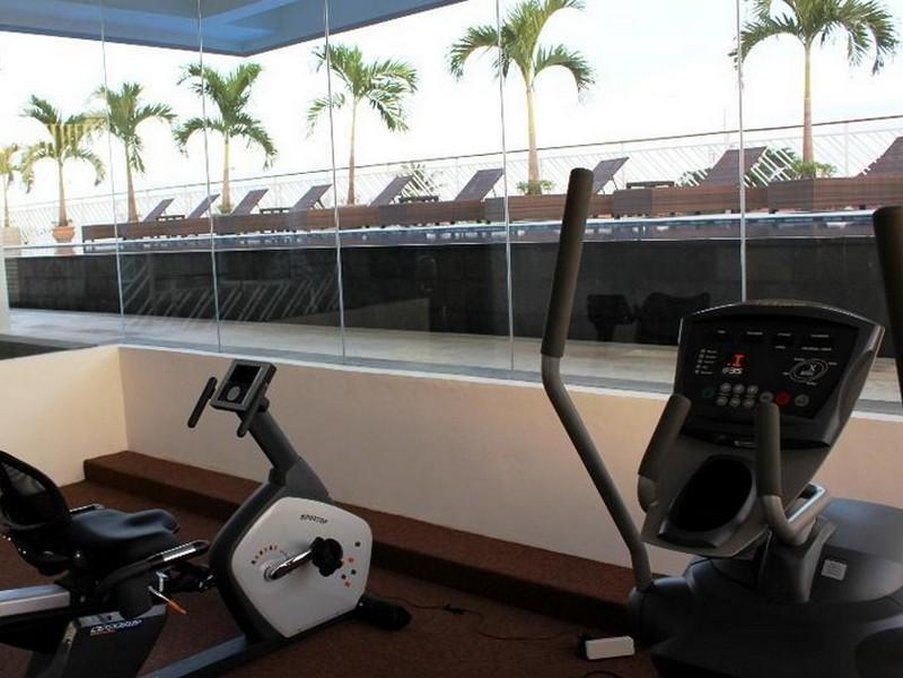קוטה לומבוק Primebiz Hotel Kuta מראה חיצוני תמונה