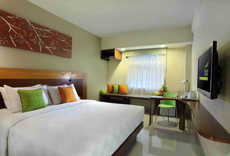 קוטה לומבוק Primebiz Hotel Kuta מראה חיצוני תמונה